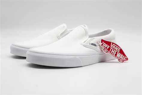 VANS CLASSIC SLIP ON – Men's Clothing Store