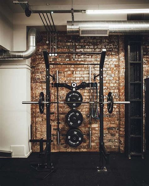 6 Stunning Ideas for the Perfect Home Gym Accent Wall – andor willow