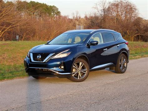 2022 Nissan Murano Road Test and Review | Autobytel