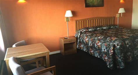 Ashland Motel in Ashland (WI) - Room Deals, Photos & Reviews