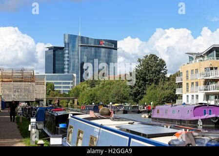 headquarters of gsk, glaxo smith kline, on the great west road ...