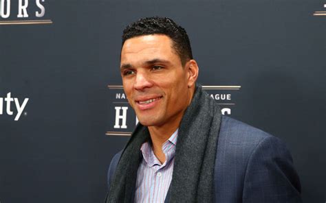 Tony Gonzalez Family Pics, Wife, Son, Daughter, Age, Height, Net Worth ...