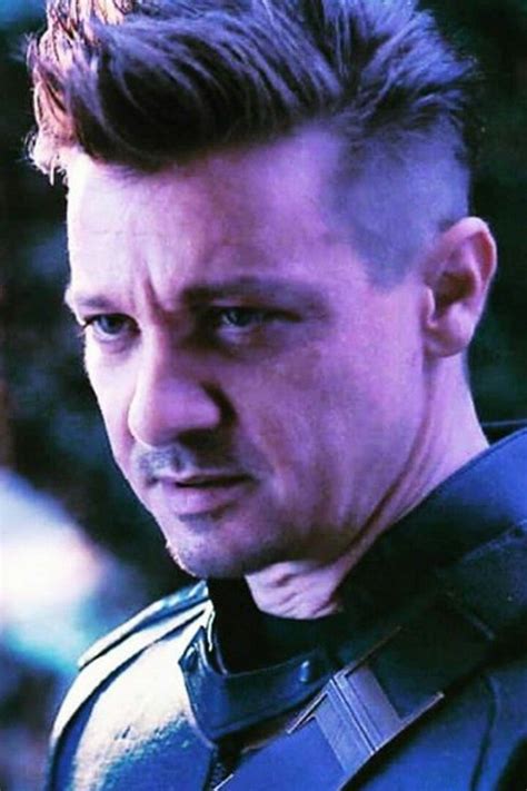 Hawkeye Jeremy Renner | Hawkeye avengers, Jeremy renner, Avengers cast