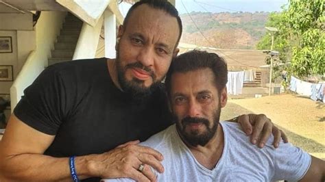 Shera, Salman Khan's bodyguard of 26 years, recalls one of their first ...