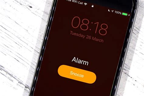 Why hitting the snooze button could be harmful to your health | PhillyVoice