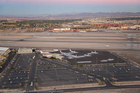 McCarran International Airport | Photos by Ron Niebrugge