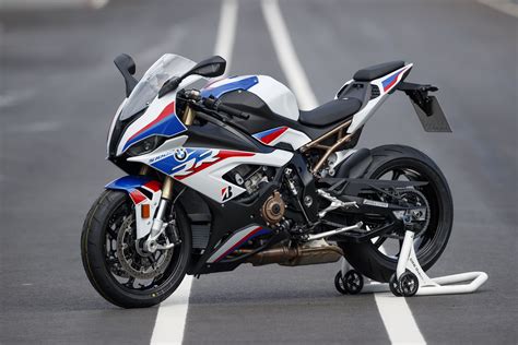 BMW S1000RR 2020: Hautes performances! - Moto Journal