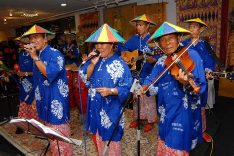 Malaysian Folk Music editorial stock image. Image of asia - 28069849