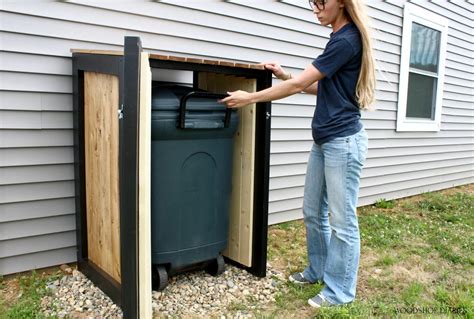 DIY Trash Can Cover {Build it with FREE PLANS!}