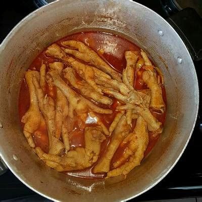 Chicken feet stew Recipe by Gadifele Mekgwe - Cookpad