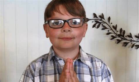 PHOTO Ethan Crumbley Looked Innocent Praying As A Kindergartener