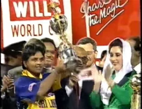 Aravinda de Silva 107* - Australia vs Sri Lanka Wills World Cup Final ...