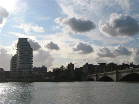 Putney Bridge - London Putney Bridge, London Bridge, West London, Time ...