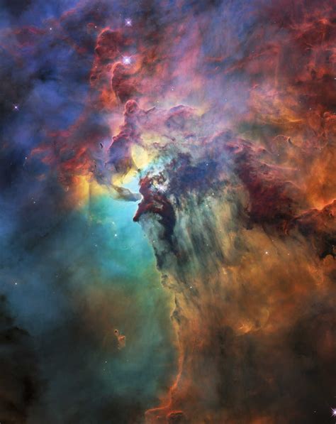 It's The Hubble Space Telescope's Birthday. Enjoy Amazing Images Of The ...