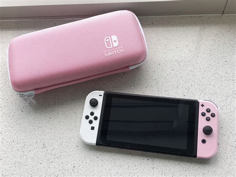 fun, pink and nintendo switch - image #7743788 on Favim.com