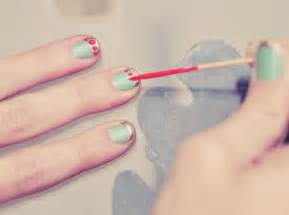 File:Nail art with toothpick.jpg