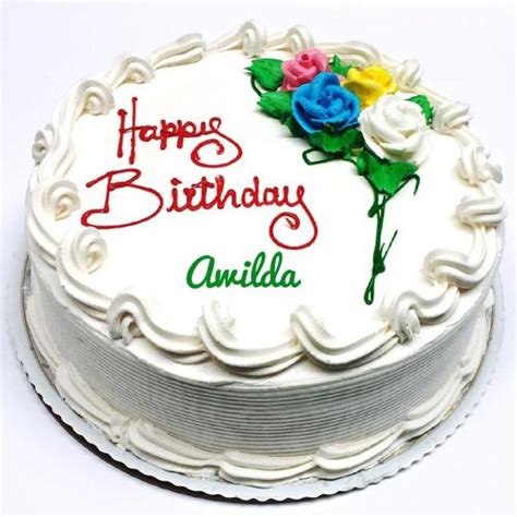 Pretty Vanilla Round Shape Birthday Cake With Your Name