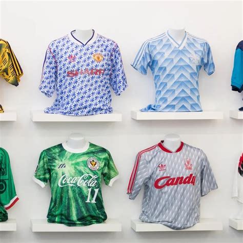 W2C any hq fotball shirts : r/fashionrep