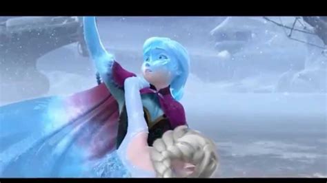 Frozen-Anna save Elsa - YouTube