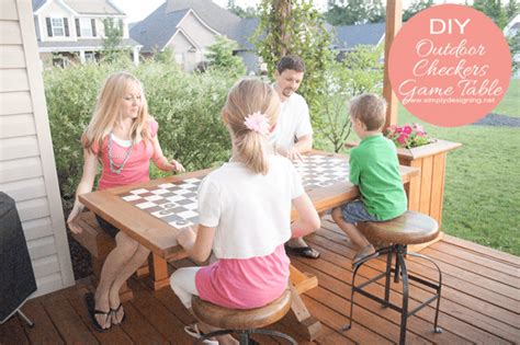 DIY Outdoor Checkers Game Table