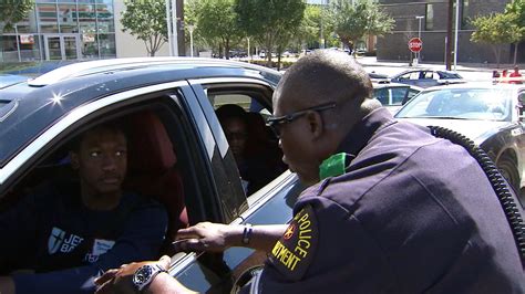 Dallas Police rehears traffic stop scenarios with citizens to improve interaction | FOX 4 Dallas ...