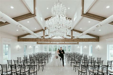 Browse Wedding Venues Near You - WeddingWire