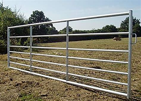 Galvanised 7 Bar Metal Field Gate with D-Loop Fastening (3660mm (12ft ...