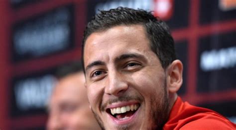 (Video) Eden Hazard pulls his best dance moves out the bag, gets laughed at - Articles - Talk ...