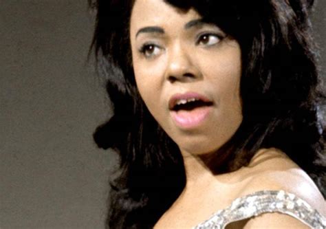 Mary Wells Biography - Spy Tunes