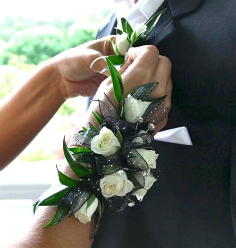 154 best Prom Corsages images on Pinterest | Prom flowers, Prom corsage ...