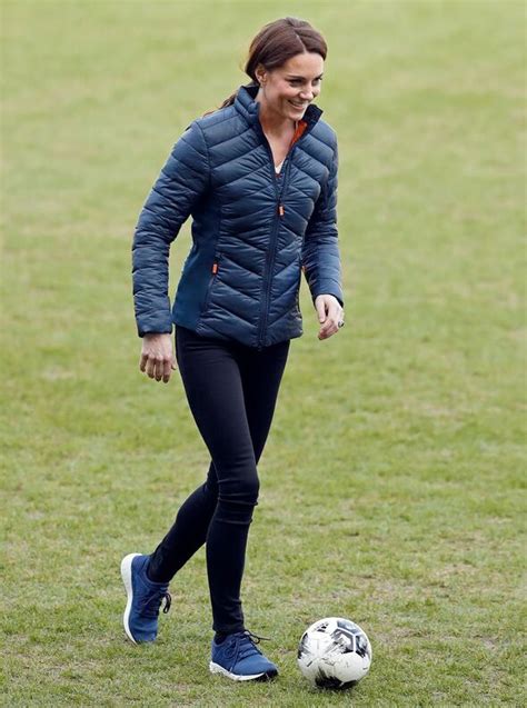 Kate Middleton is a 'normal' mom who wears gym wear at home - Daily Express US