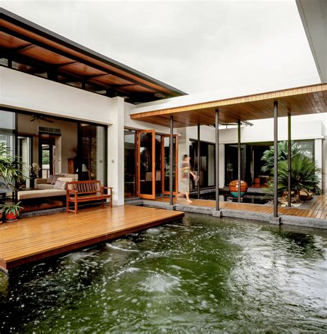 Feng Shui House Feels Like It’s Floating | Designs & Ideas on Dornob