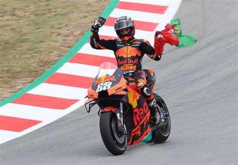 elrectanguloenlamano: MIGUEL OLIVEIRA WINS THE MOTOGP 2021 GRAND PRIX ...