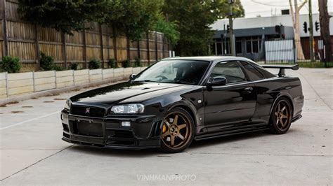 Black Nissan Skyline GT-R, Nissan Skyline GT-R R34 V-Spec II Nür ...