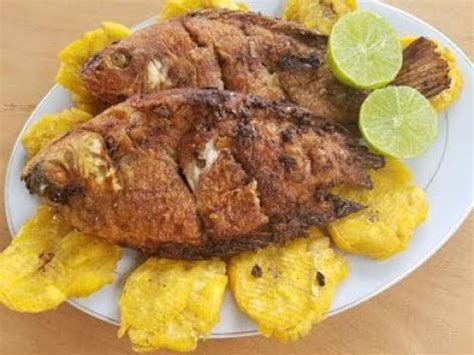 PESCADO FRITO CON TOSTONES - YouTube