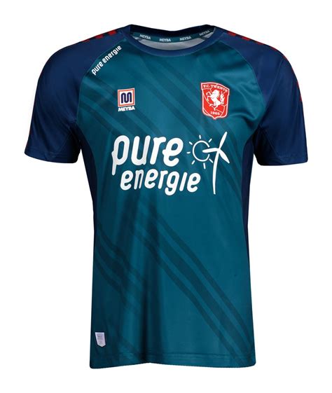 Twente 2022-23 Away Kit