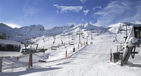 Ski Pas de la Casa | Andorra Skiing HolidaysO