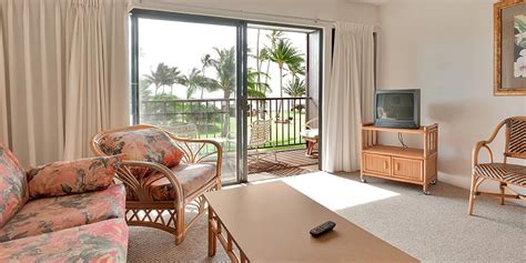 Beachfront Condo Hotel | Molokai Shores | Castle Resorts