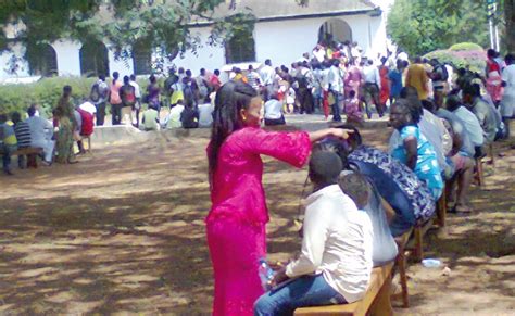 Registration process creates long queues at Achimota SHS - Graphic Online