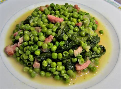 Petits Pois Aux Lardons Recette De Petits Pois Aux Lardons Marmiton ...