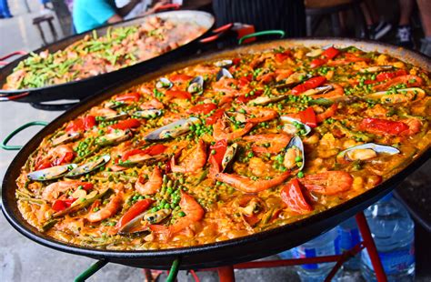 20 Fun Facts About Paella That Will Make You Hungry