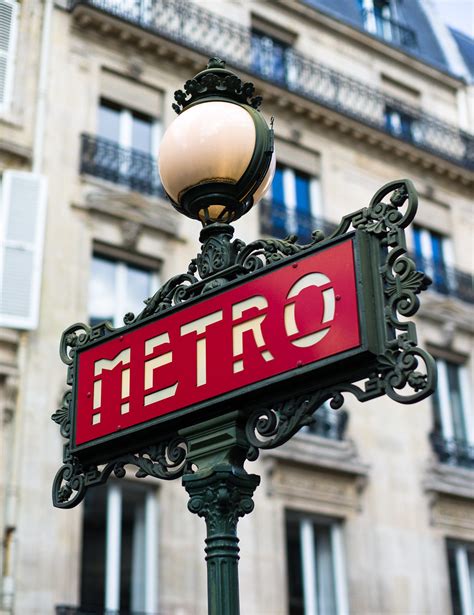 Paris Metro Sign 1 (L1001618) | Steve Harris | Flickr