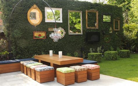 How To Beautify Your House – Outdoor Wall Décor Ideas