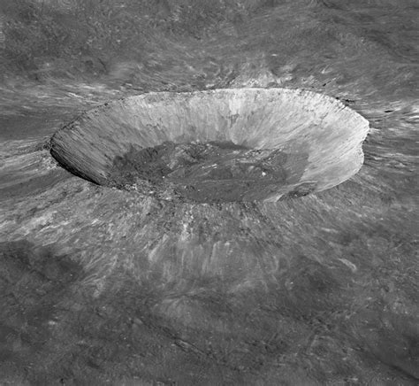 Stunning view inside a young moon crater