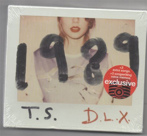 Taylor Swift 1989 Deluxe Edition Target Exclusive CD Shake it off , Blank Space - CDs