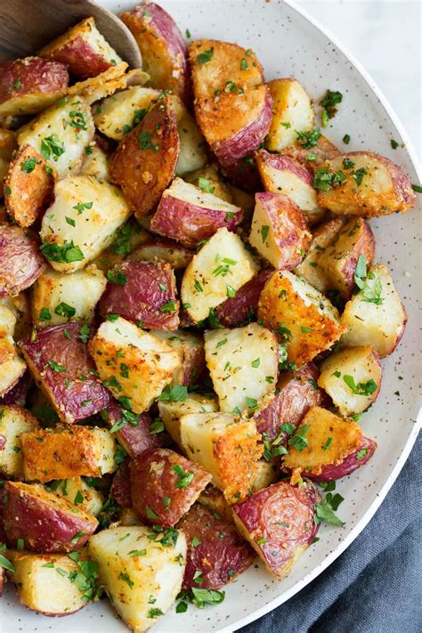 These Roasted Potatoes with parmesan, garlic and herbs are my favorite ...