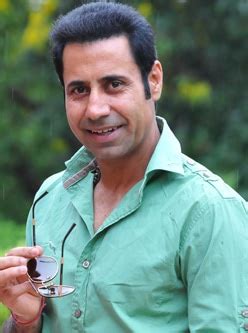 Binnu Dhillon: Biography, Comedy Movies, Age, Family, Wife, News