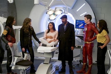 [PHOTOS] ‘The Flash’ Season 4 on The CW | TVLine