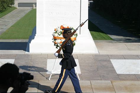 Arlington National Cemetery - Tomb Of The Unknown Soldier - 121210 ...