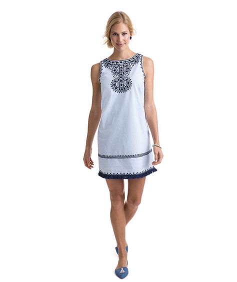 $138.00. MED 8-10 (10:Bust 38 1/2”) VINEYARD VINES. Breezy Stripe Embroidered Shift Dress Tunic ...